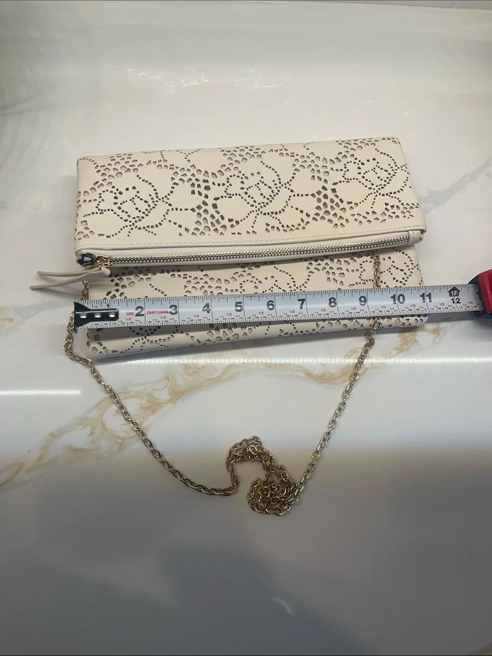 Urban Expressions Cream Laser-Cut Floral Chain Clutch